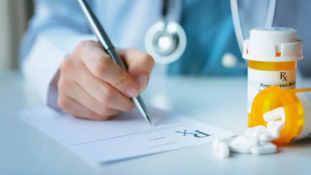 E-recepty: jak sprawdzić, by mieć pełną kontrolę nad lekami?